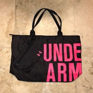 Under Armour Tote w/ matching little bag
